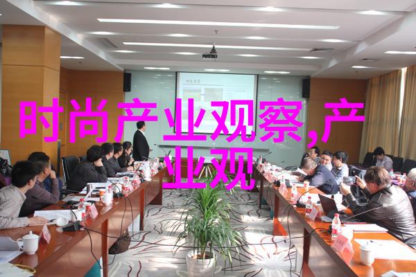 2021年夏季女流行什么我记得那时候每个周末都去逛街看着身边的朋友们都穿上短裙小腿暴露高跟鞋踩在热烤