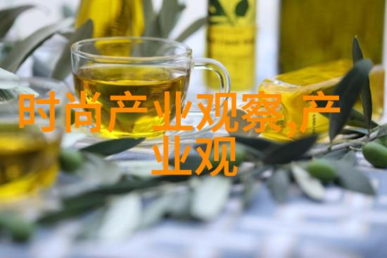 欢腾鞋朱亚文轻巧一笑绽放的不仅是硬汉风范还有柔情似水