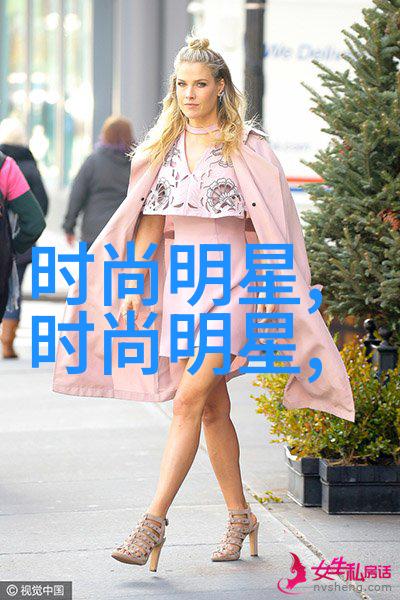 Claudia Schiffer 演绎复古黑白时尚