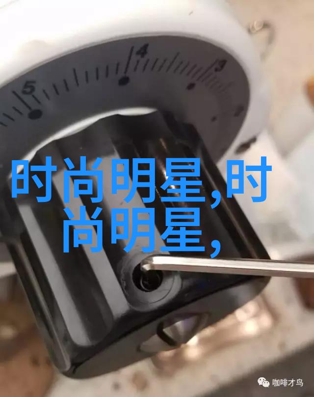 余文乐教你如何低调撩妹休闲套装下的魅力大师