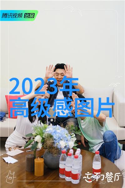 短发与长发并存2021夏的双重魅力