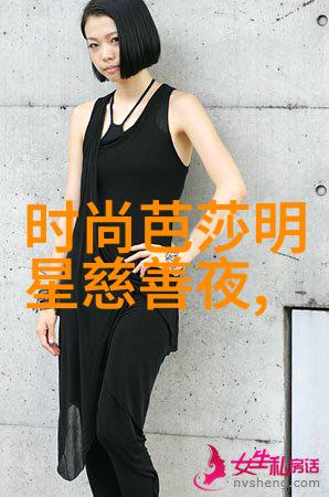 2021秋冬女孩们披上风的长袍舞动在流行的海洋中